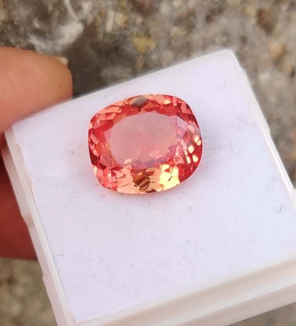 AAA Naturel Ceylan Padparadscha Saphir Desseré Coupe Coussin Gemme Coupe 6.65 CT