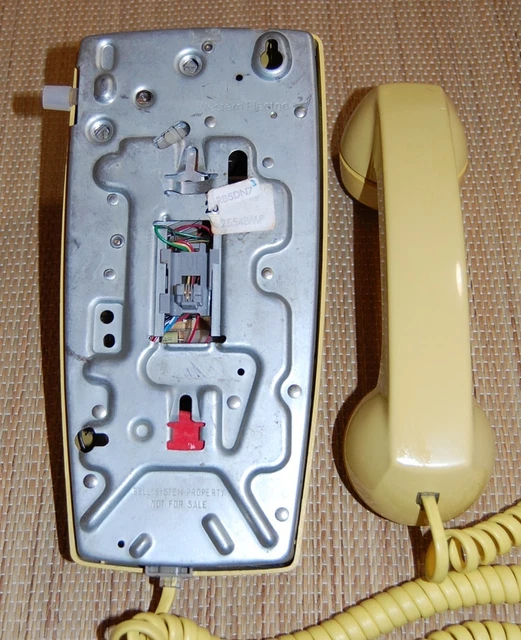 Picclick.com VINTAGE YELLOW TOUCH Tone Wall Phone Western Electric Push Button 1970s ...