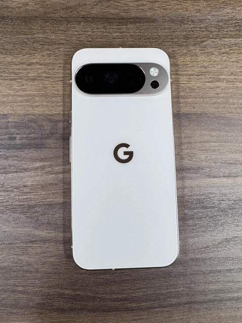 GOOGLE PIXEL 10 Pro 256GB Porcelain Unlocked - USED