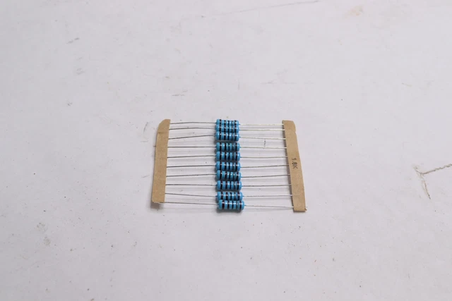 (10-Pk) Metal Film Resistor 1% 1.8k Ohm 1/4 W