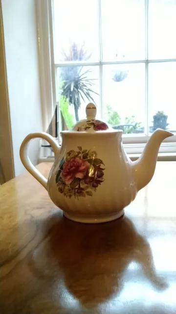 Arthur Wood & Son Staffordshire Teapot Marked No 6424 Made In England