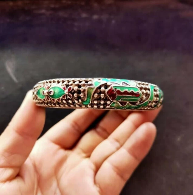 Old generation Tibetan silver handmade hollowed out handicraft bracelet (1 piece