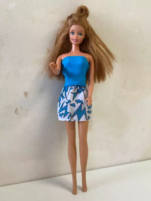 Mattel ressort une poupée Midge, la meilleure amie de Barbie, à l'occasion  du succès du film