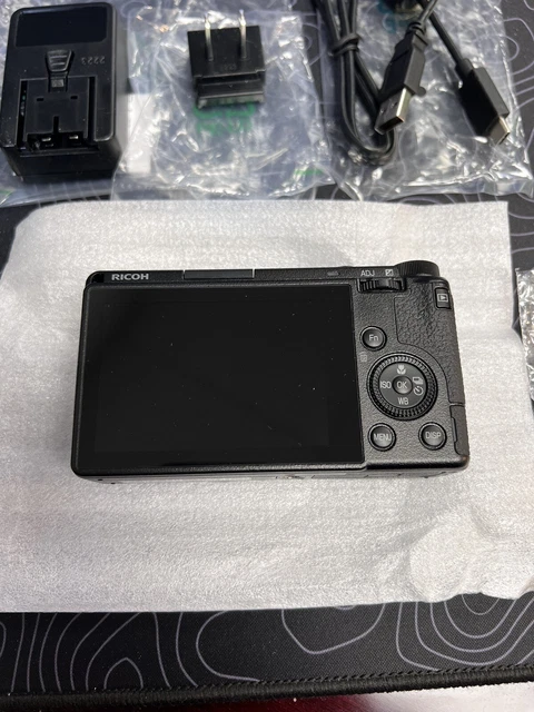 [Open Box] RICOH GR IIIx III X 24.2 MP F2.8 Compact Digital camera 2