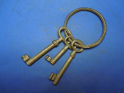 Set of 3 Cast Iron Skeleton Keys on Key Ring - Jail House, Western Decor