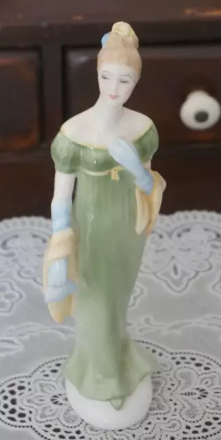 VINTAGE Royal Doulton Lady Figurine Lorna HN2311, England