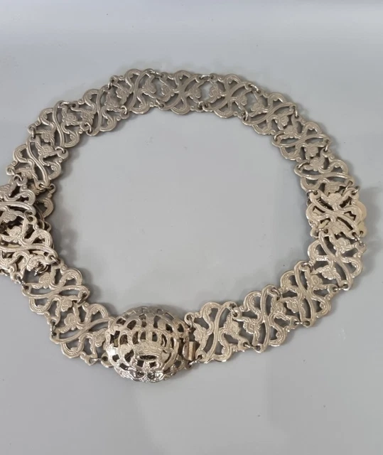 Antique Nurse Silver Metal Chain Belt Crown Deign Size Uk 16 18 100cm