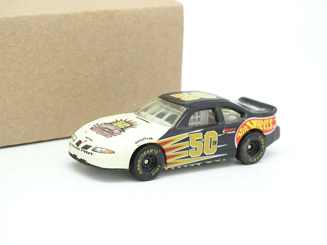 Hot Wheels 1998 First Editions - Studebaker NHRA Race Car At-A-Tude