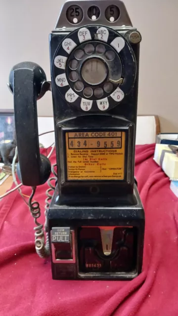 Vintage Western Electric Rotary 3 Slot Payphone *Untested