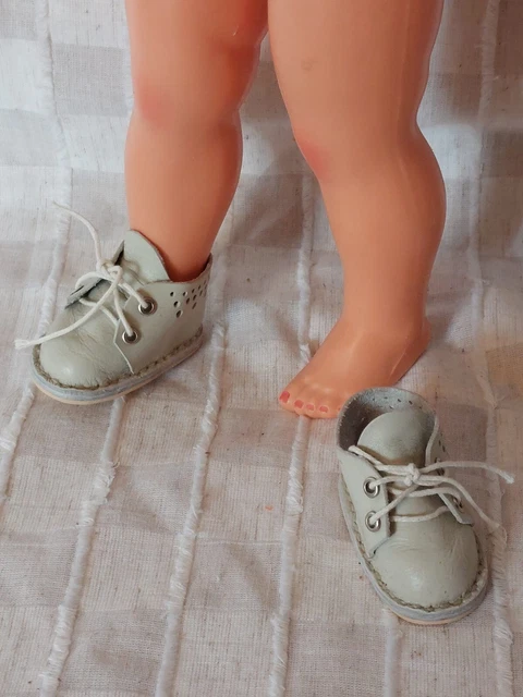 les chaussures en cuir compatibles poupée modes travaux francoise  michel