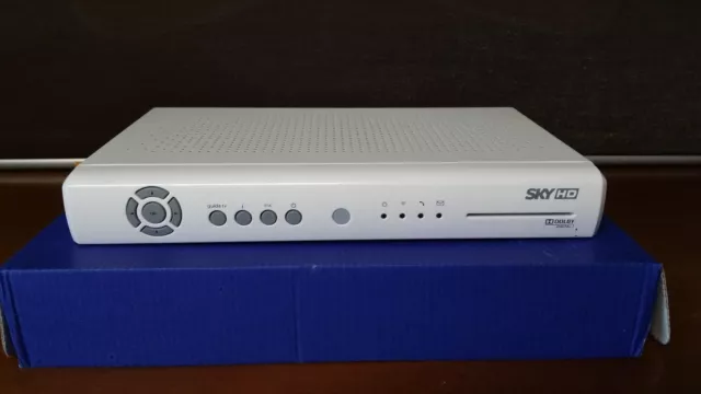 Decoder Sky Hd Mod Pace Ds831 Telecomando E Alimentatore  Top Visioni In Hd