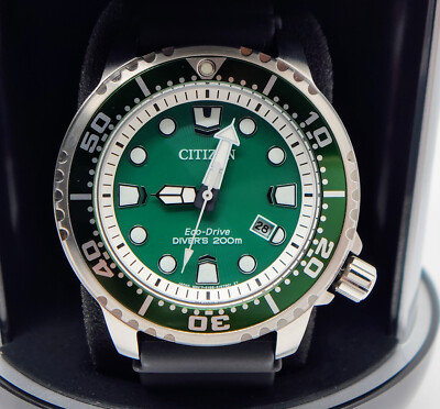 citizen green dial
