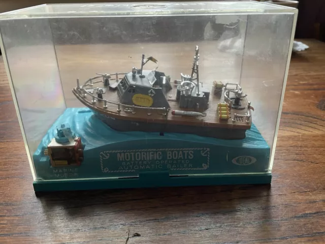 Motorific boats outlet