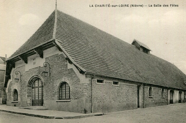 Carte LA CHARITE SUR LOIRE La Salle des Fêtes