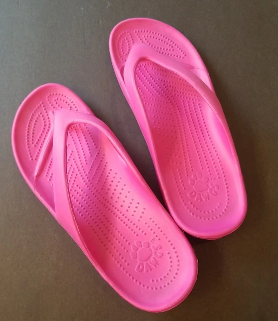 Dawgs Women's Bright Pink Slip On Flip Flop Size US 7 / 37 Dawgs Women's Bright Pink Slip On Flip Flop Size US 7 / 37