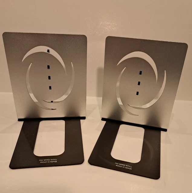 Think Geek Portal Bookends 2