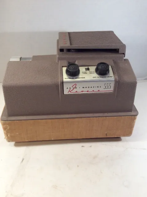 Revere 555 slide projector with case