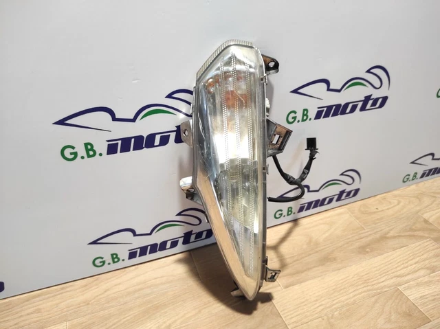 POCO INGIALLITA- freccia anteriore destra HONDA SH 300i 2011 2014