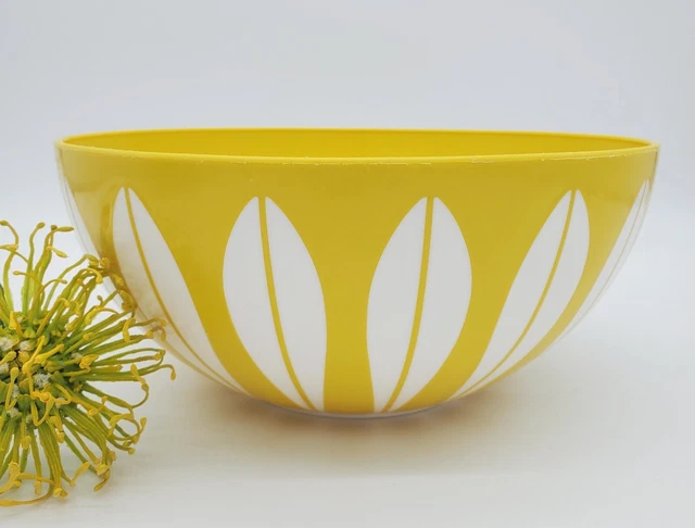 Vintage Mid Century DEKA #604 Cathrineholm Yellow White Lotus Mixing Bowl 11”