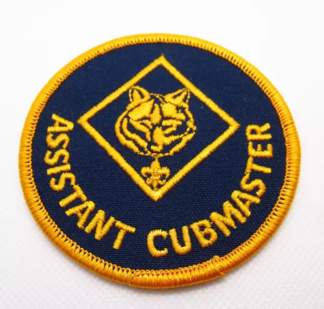 Assistant Cubmaster - Cub Scouts - Wolf Cub Logo - Vintage Patch - Iron On