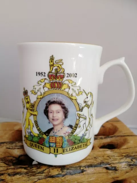 Queen Elizabeth 2nd Guernsey Channel Island Mug Golden Jubilee 2002 Presented to