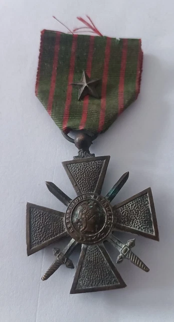 Lot De 3 Médailles WW1 - Croix Du Combattant, Verdun - État UNC - Collection