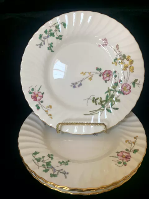 Minton, England Luncheon 9"  plates S-511 Dainty Sprays lot of 4