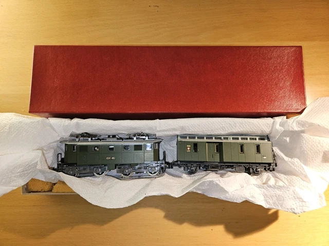 JOUEF HO 1/87 REF : 8273 LOCOMOTIVE VAPEUR 141 R 416 avec TENDER 30 R 1246