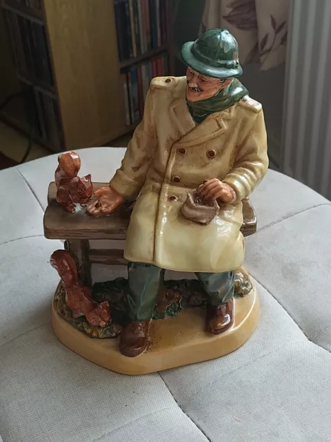 Royal Doulton Figurine " Lunchtime " Hn2485