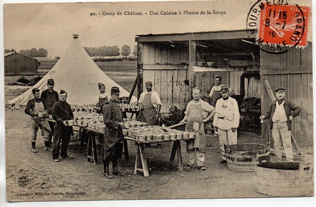CHALONS SUR MARNE - Marne - CPA 51 - Vie Militaire Au camp - cuisine soupe