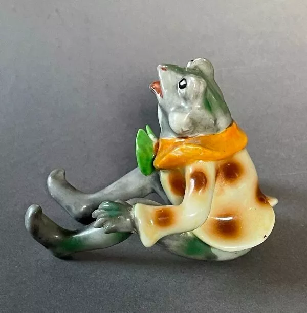 Vintage 1940s Occupied Japan Whimsical Porcelain 2 3/8" Sitting FROG - Perfect