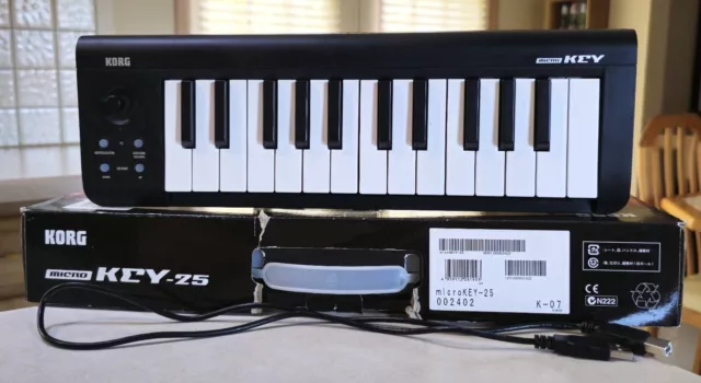 Controlador de teclado MIDI Korg microKEY-25 - 25 teclas USB SOLO - probado y funcionando