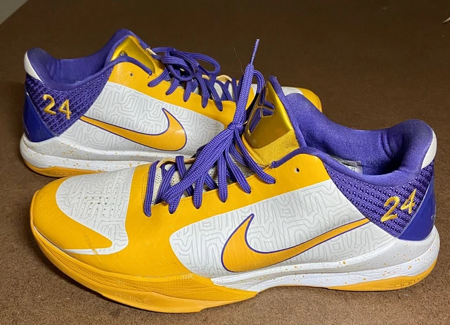 KOBE BRYANT NIKE Zoom V 5 Shoes Christmas Day 2009 Court  display picture 2