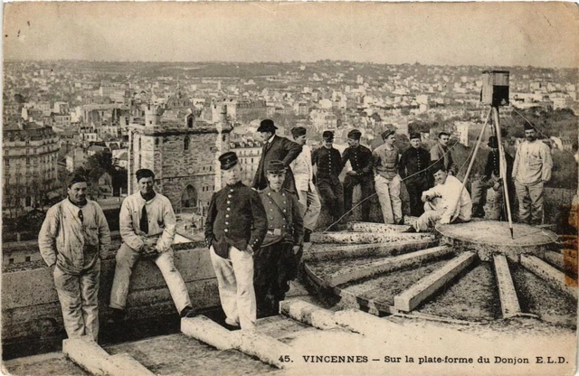 CPA AK VINCENNES On the Dungeon Platform (672215)