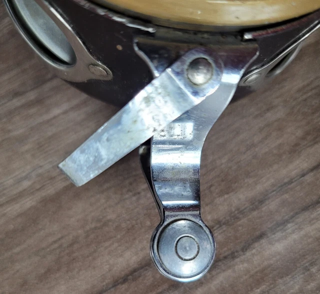 MOULINET DE PÊCHE - SHAKESPEARE SILENT -Tru-arT AUTOMATIC (dans son jus ...