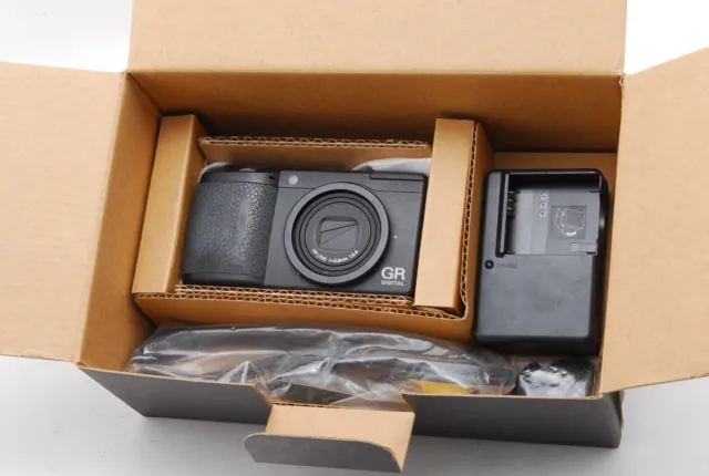ALL Works CT/ 3304【NEAR MINT in Box】Ricoh GR Digital II 10.1MP Camera from JAPAN