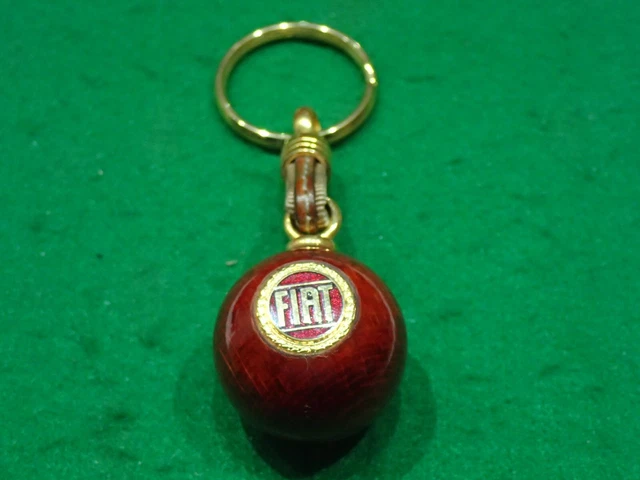 Porte-clés Vintage Sanremo : Accessoire Italien Authentique