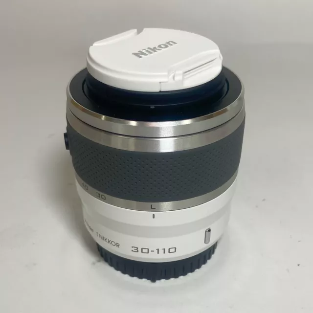 Nikon 1 Nikkor VR 30-110mm f/3.8-5.6 Lens W/hood and Bag