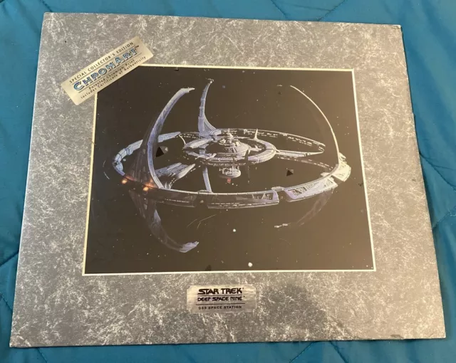 Star Trek Chromart Deep Space Nine DS9 Space Station. Collectors Edition.