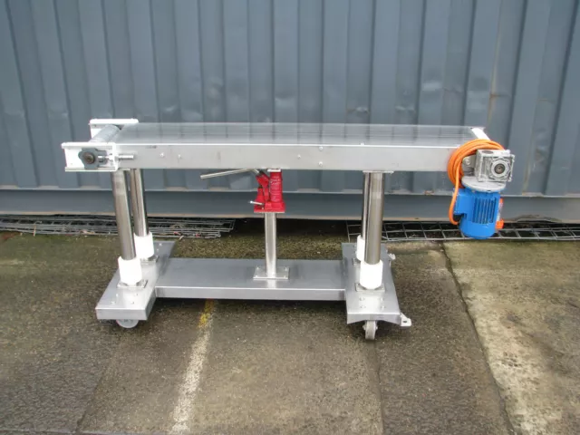 Food Grade STAINLESS STEEL Motorised Belt Conveyor - 1.65m long