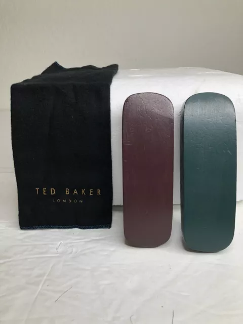 TED BAKER .NEW Shoe Care Kit. TWO BRUSHES + CLOTH.NEW OPEN BOX. 2
