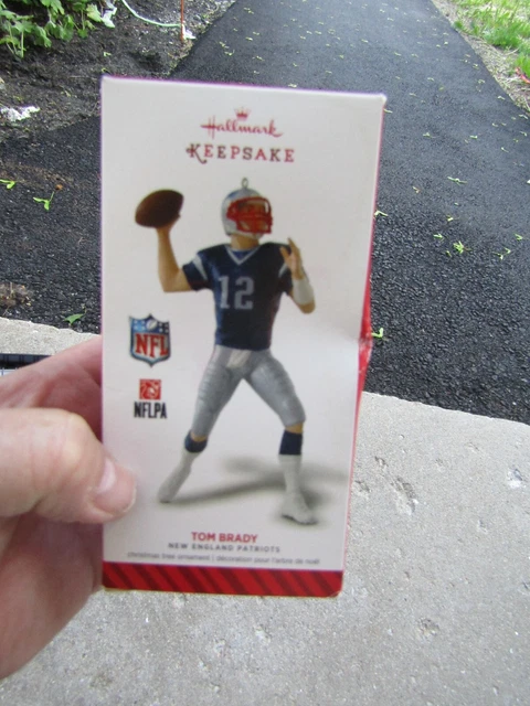 2014 Hallmark Tom Brady NFL New England Patriots Blue Jersey Keepsake Ornament