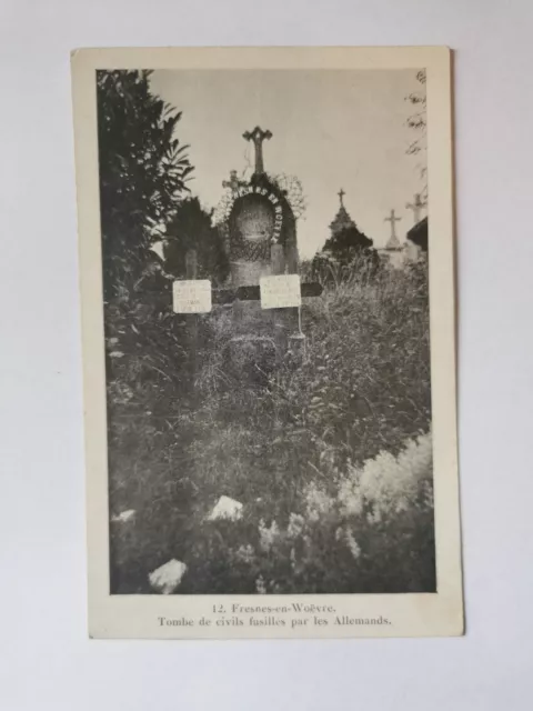 CPA 55 FRESNES-EN-WOEVRE - Tombe de Civils fusillés par les Allemands