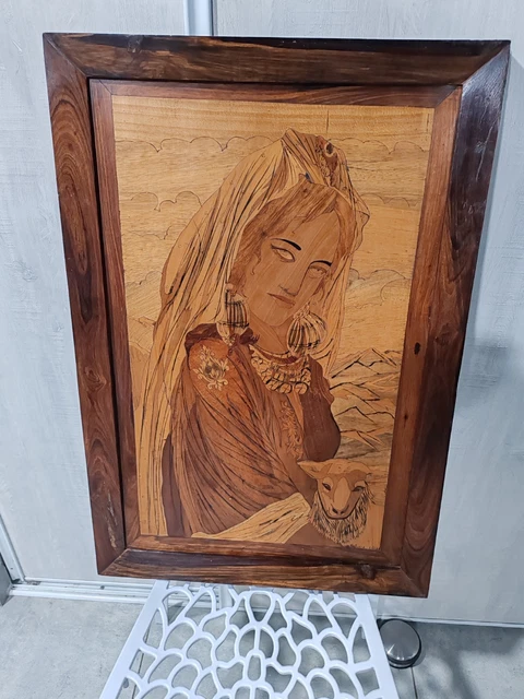 ANCIEN CADRE Broderie Canevas Esoterisme Religieux Reliquaire Sainte Therese