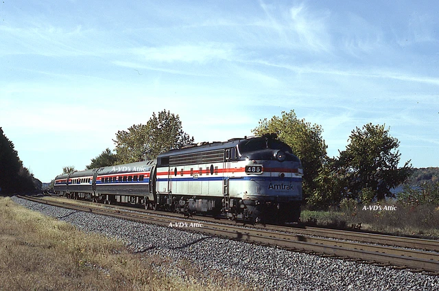 Orig slide AMTK Amtrak EMD FL9 485 Maple Leaf Germantown NY 1983  BIN