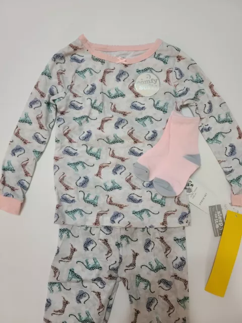 Sleep On It Two Piece Pajama Set With Matching Socks NWT Size 3T 2