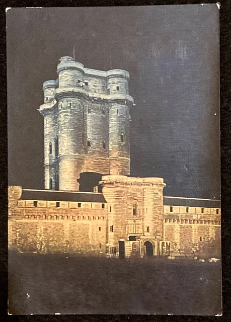Vintage RPPC Le Chateau De Vincennes Le Donjon “The Keep”France 4”x 5.75”