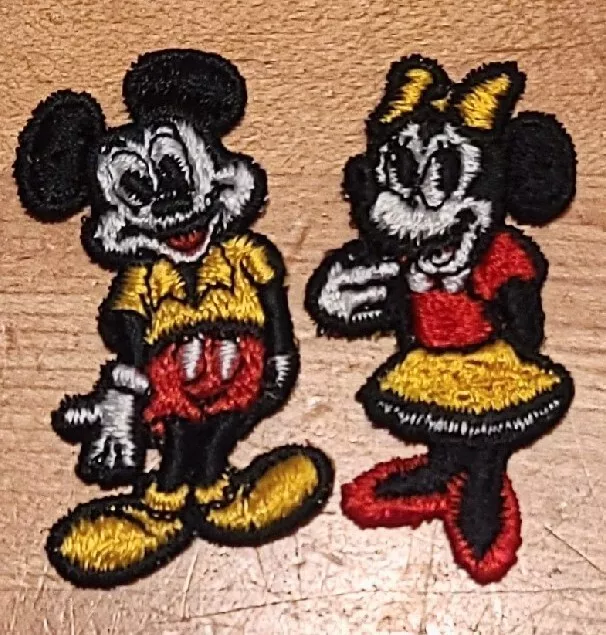 JUMBO MICKEY AND Minnie Mouse Embroidered Iron On Patches $21.99
