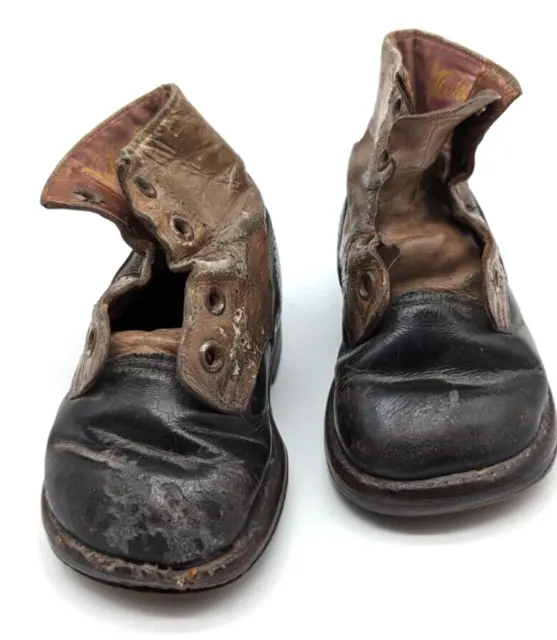 Sehr schöne antike Kinderschuhe Stiefel genagelt aus Leder um 1850 handgefertig!