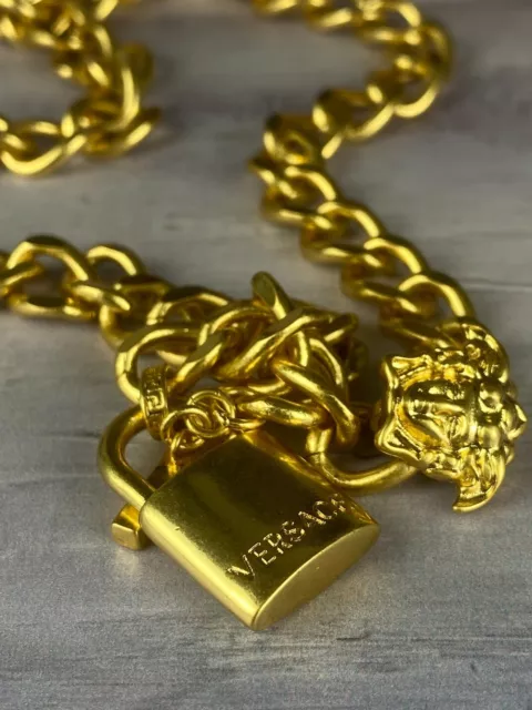 Vintage Versace Gold Pendant Lock Charm Necklace Pendant